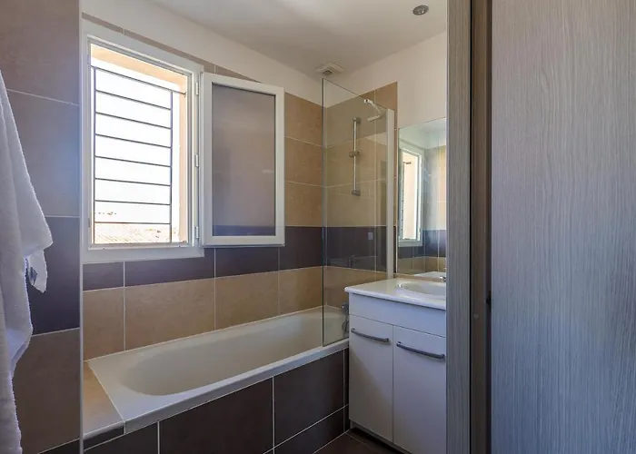 Vakantiehuis Maison Fab & Jo - Proche De Lile Rousse *